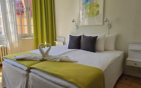 Hotel Emma